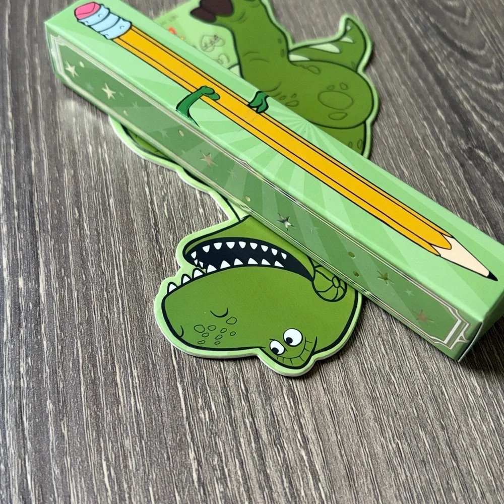 ❤️$6 NWT ColourPop Rex the Dinosaur Volumizing Mascara